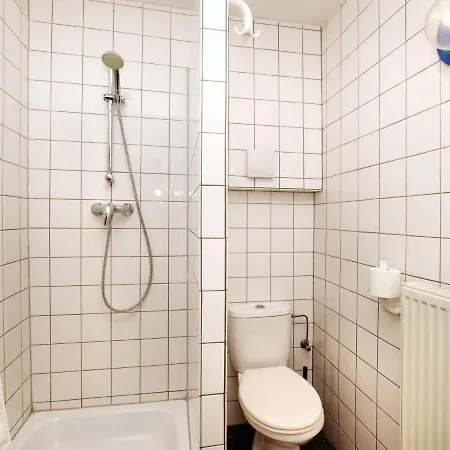 Nice In A Monumental Square Farm * Richelle