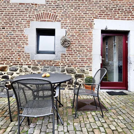 Nice In A Monumental Square Farm Casa vacanze *